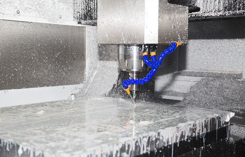 Thermoformming stroj/plastový pohár stroj